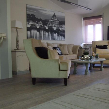 Residenza I Ciclamini Bed & Breakfast Roma Exterior foto